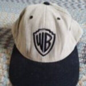 Vtg WARNER BROTHERS SNAPBACK CAP HAT (NEW) Low Profile Studio Store USA WB LOGO